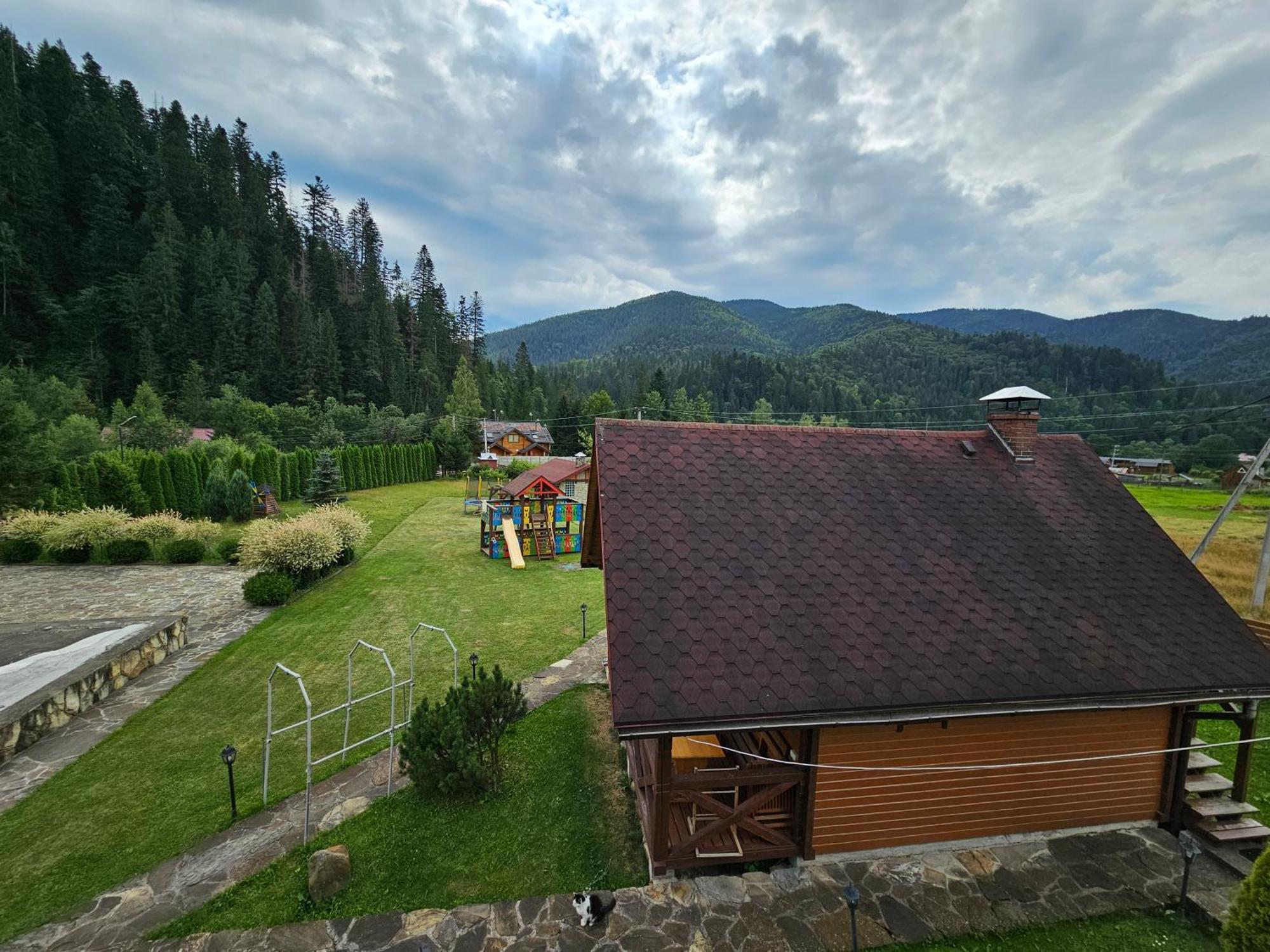 Guesthouse Kolo Druziv Tatariv Luaran gambar