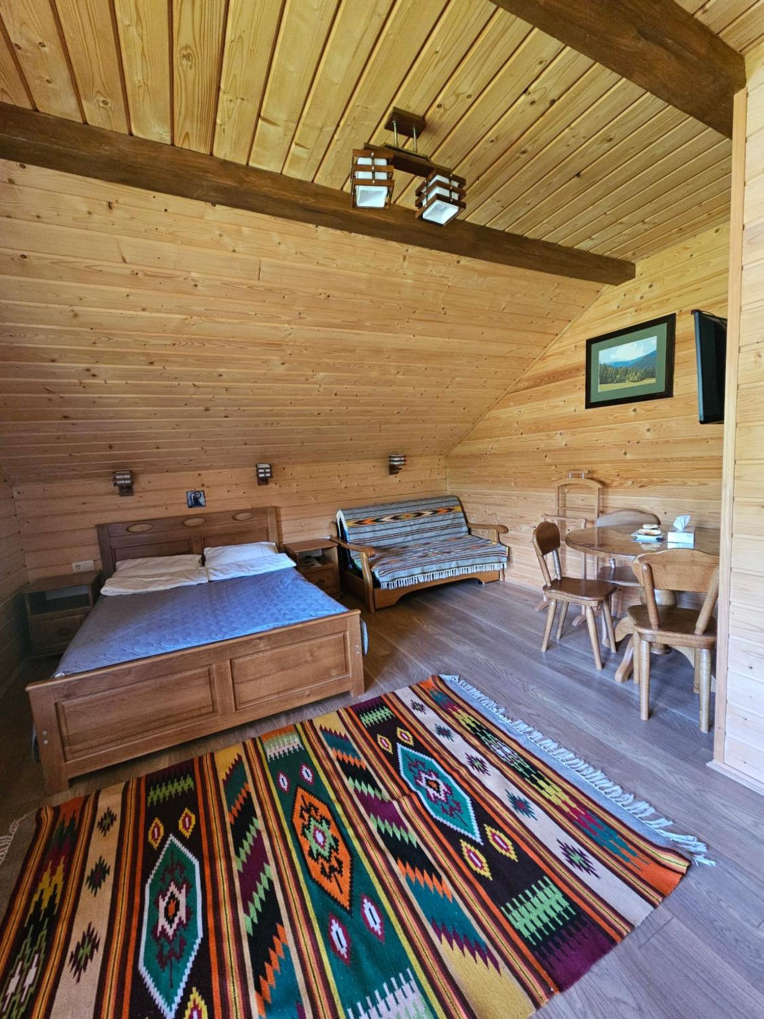 Guesthouse Kolo Druziv Tatariv Luaran gambar