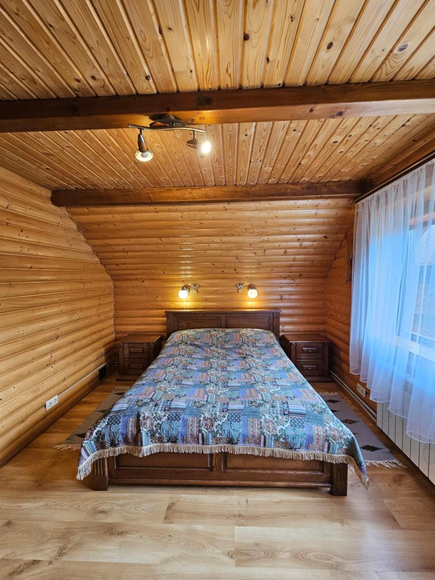 Guesthouse Kolo Druziv Tatariv Luaran gambar