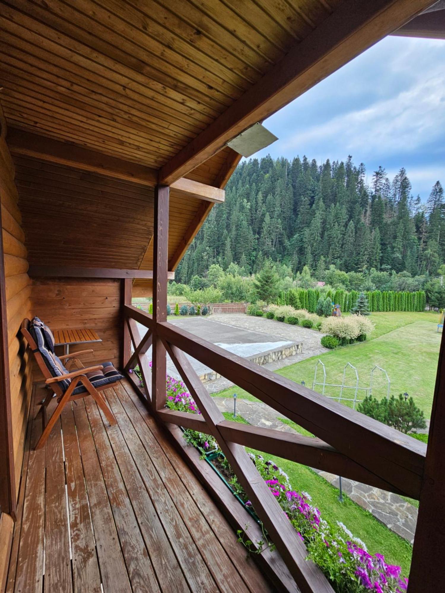 Guesthouse Kolo Druziv Tatariv Luaran gambar