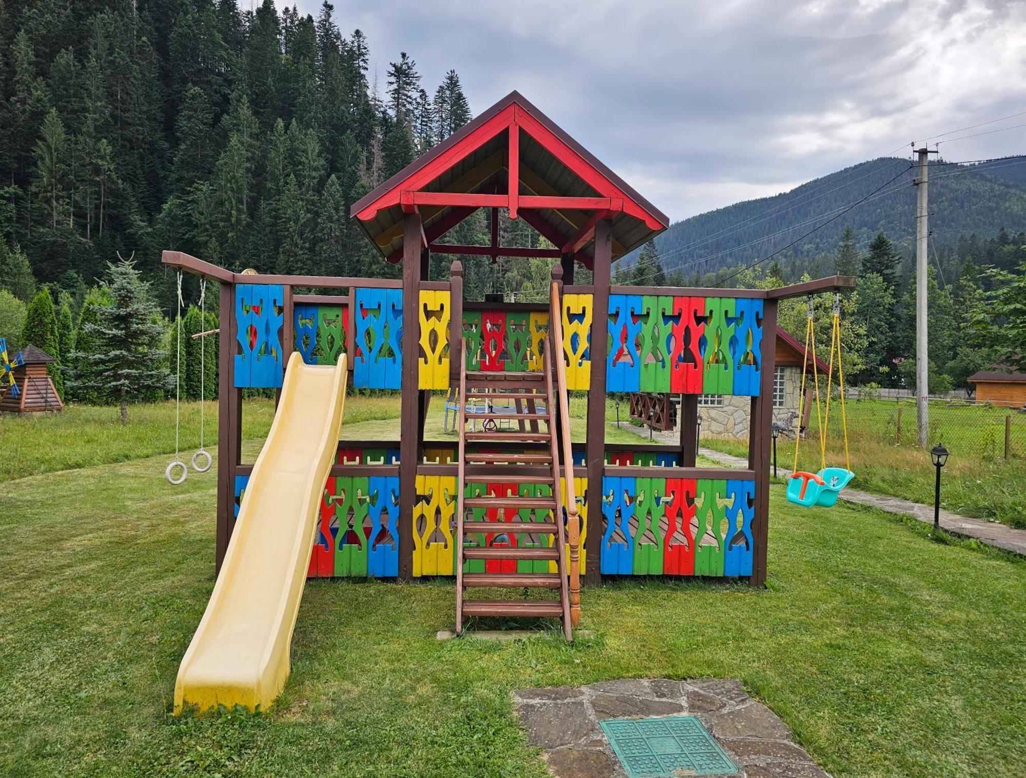 Guesthouse Kolo Druziv Tatariv Luaran gambar