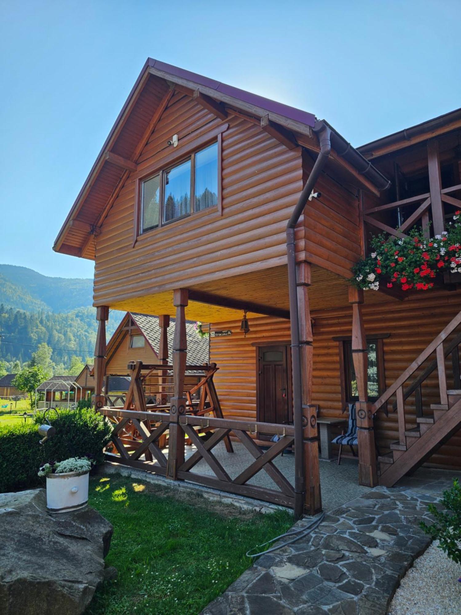 Guesthouse Kolo Druziv Tatariv Luaran gambar