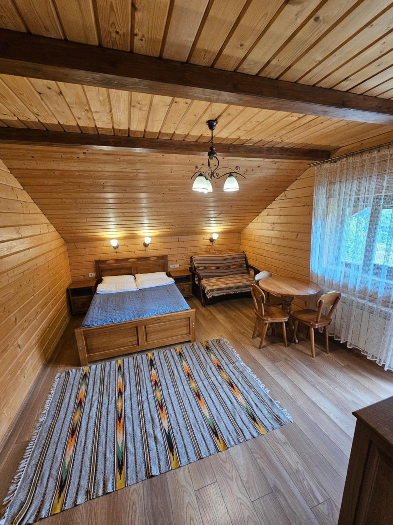 Guesthouse Kolo Druziv Tatariv Luaran gambar